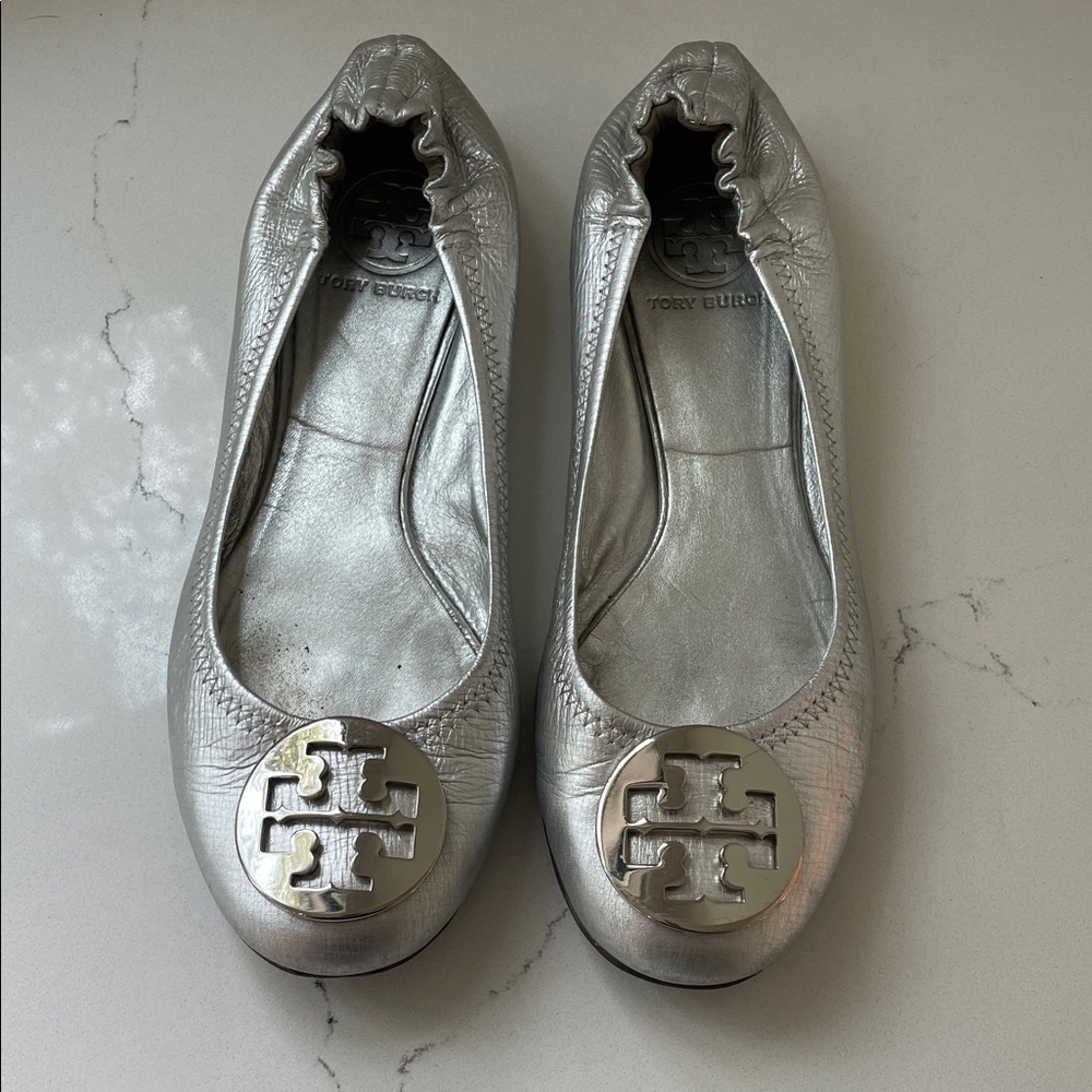 Tory Burch Silver Metallic Reva Logo Ballet Flats